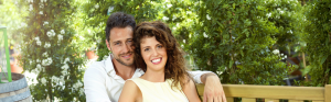 bench-couple